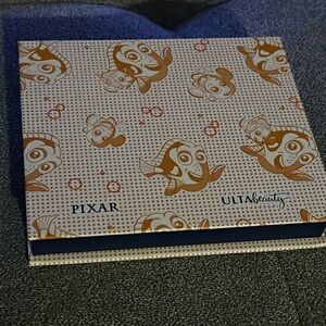 Ulta x Pixar Finding Nemo Shadow‎ Palette